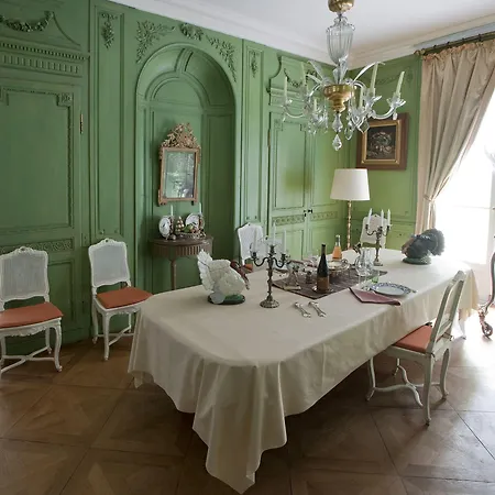 فيلة Chateau De Raissac *